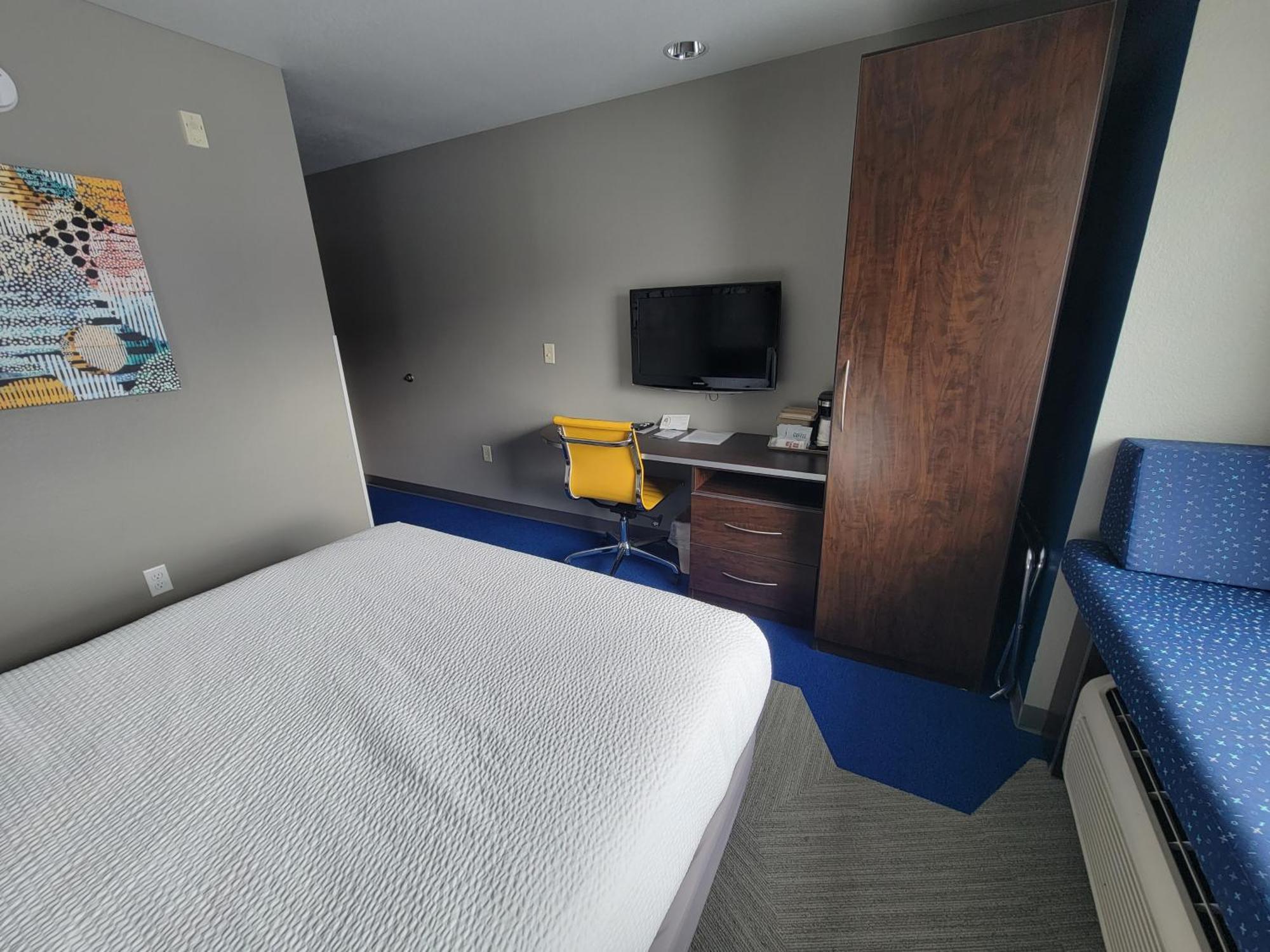 Microtel Inn & Suites By Wyndham Bluffs Каунсъл Блъфс Екстериор снимка