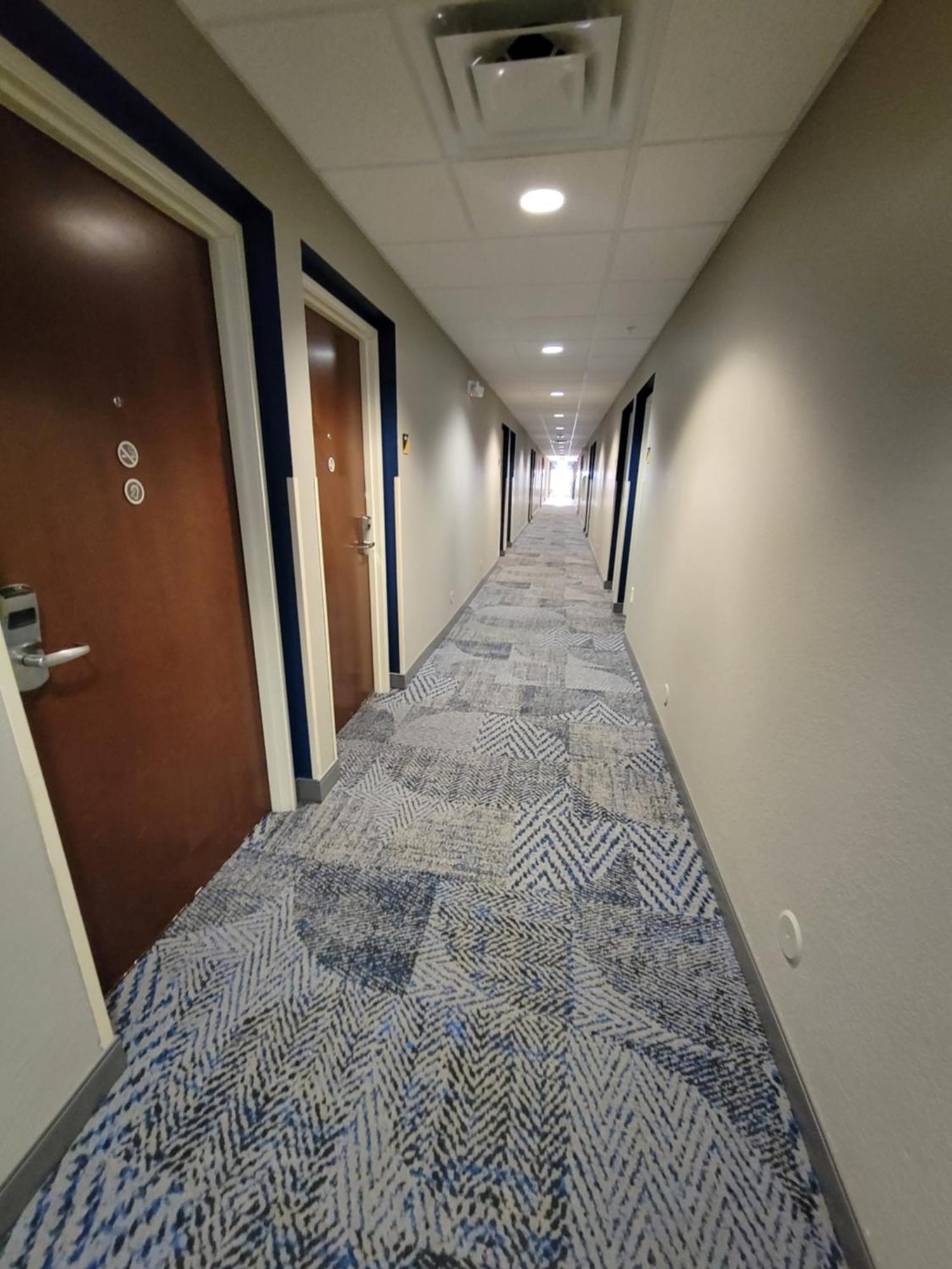Microtel Inn & Suites By Wyndham Bluffs Каунсъл Блъфс Екстериор снимка