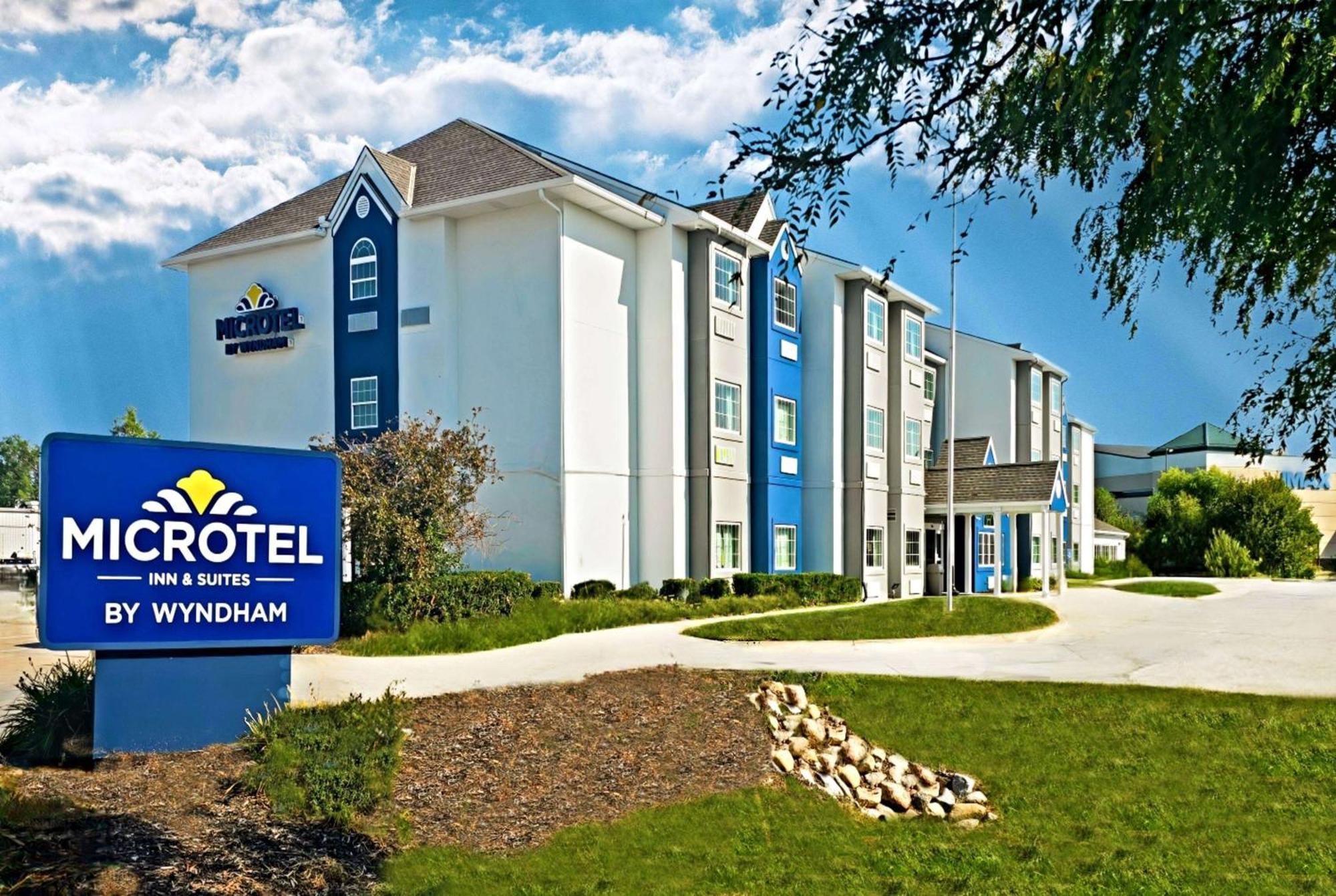 Microtel Inn & Suites By Wyndham Bluffs Каунсъл Блъфс Екстериор снимка